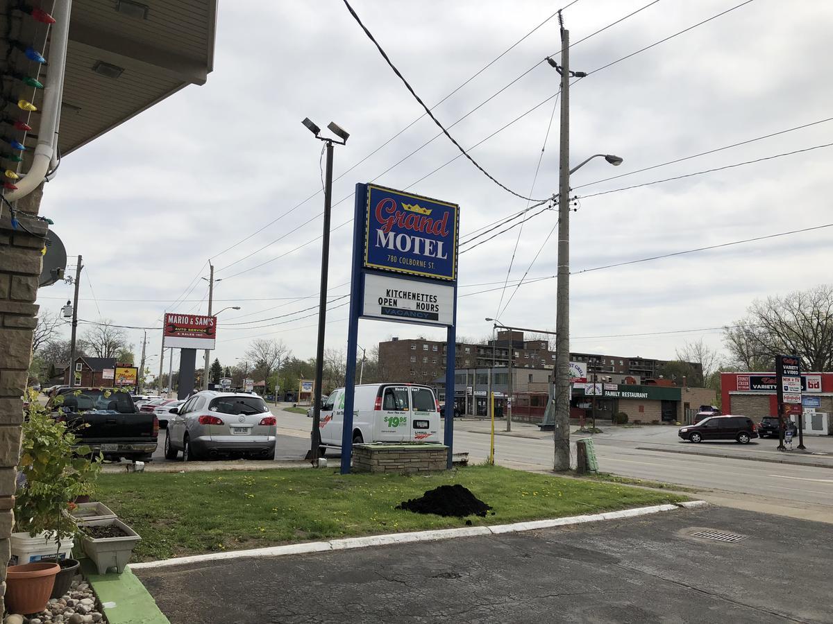 Grand Motel Brantford Ngoại thất bức ảnh